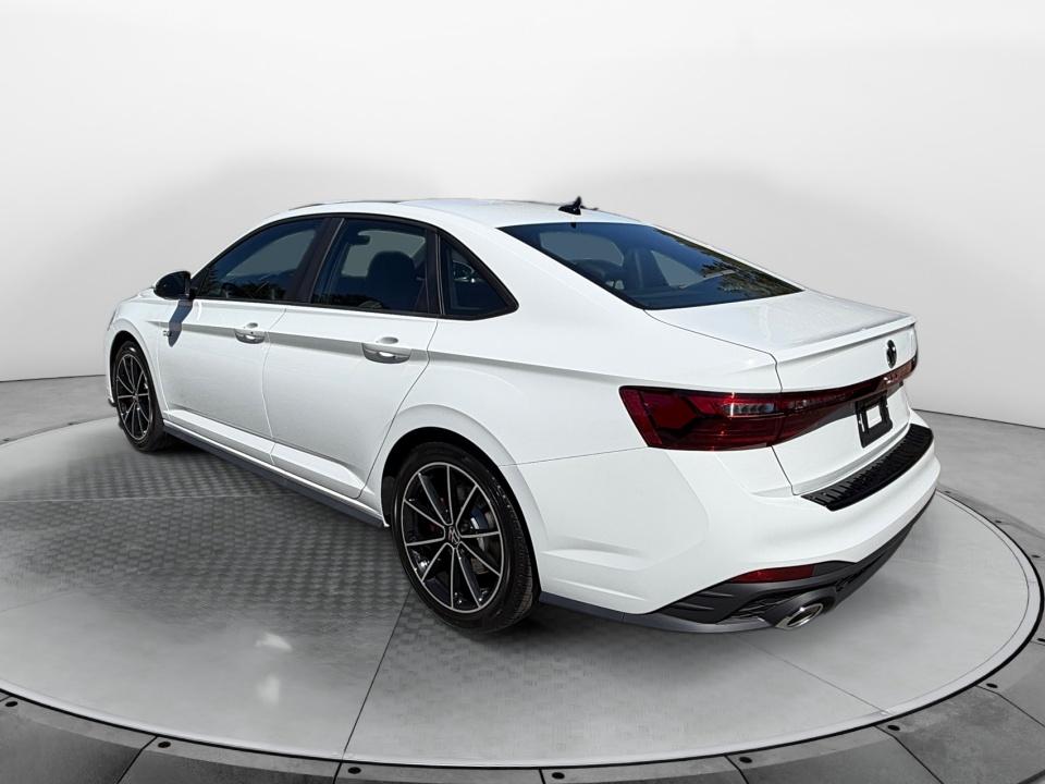 2027 Volkswagen Jetta GLI Autobahn