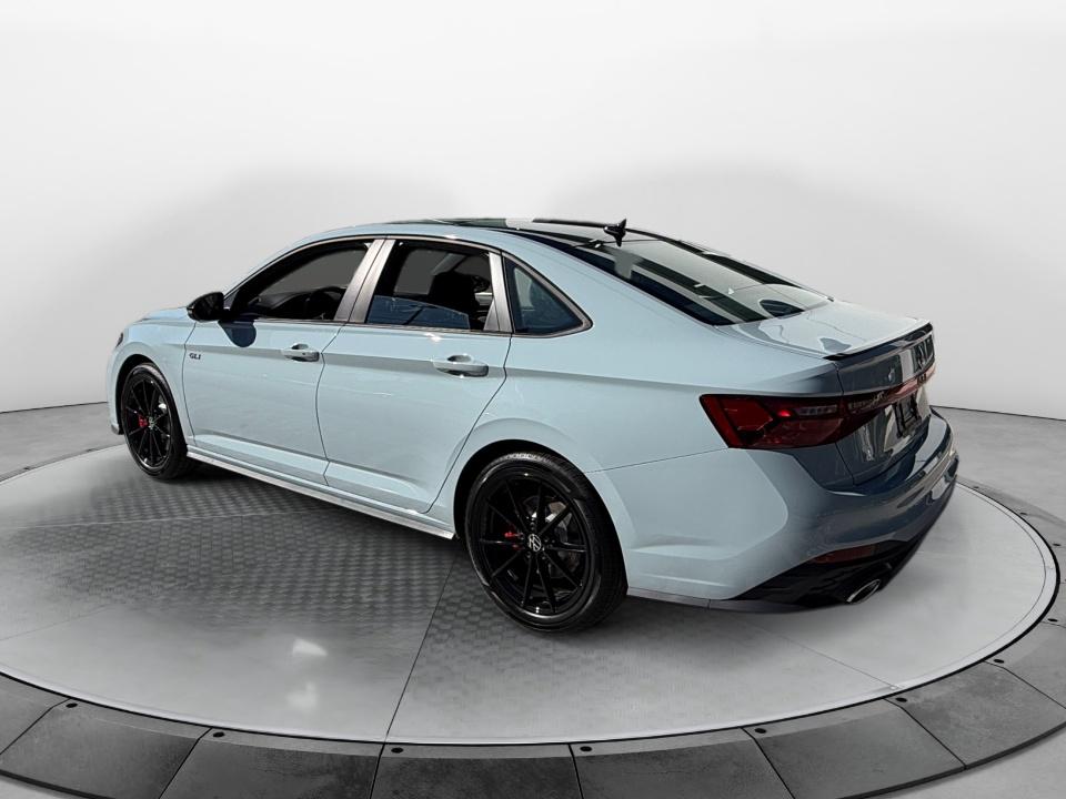 2027 Volkswagen Jetta GLI Autobahn