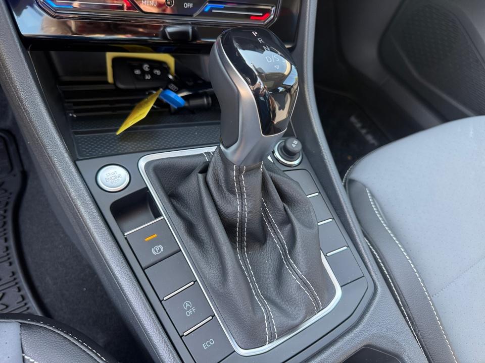 2027 Volkswagen Jetta SE