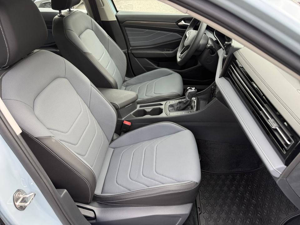 2027 Volkswagen Jetta SEL