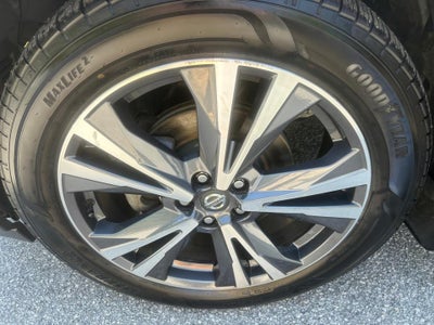 2019 Nissan Pathfinder Platinum