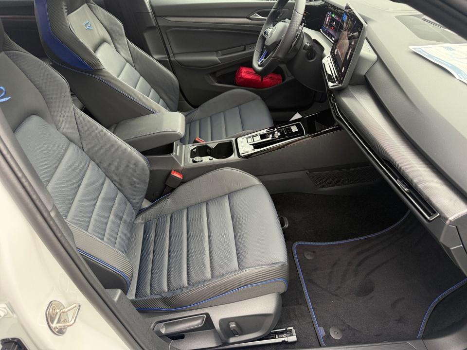 2026 Volkswagen Golf R 2.0T DSG