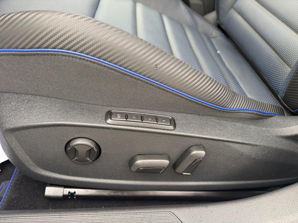 2026 Volkswagen Golf R 2.0T DSG
