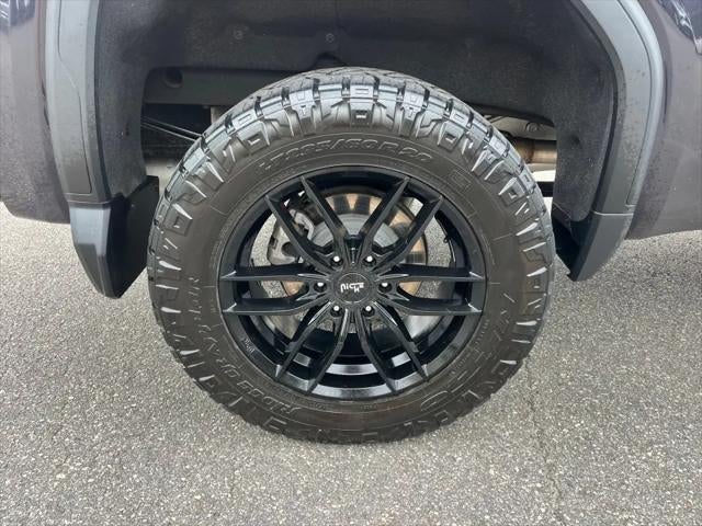 2022 GMC Sierra AT4
