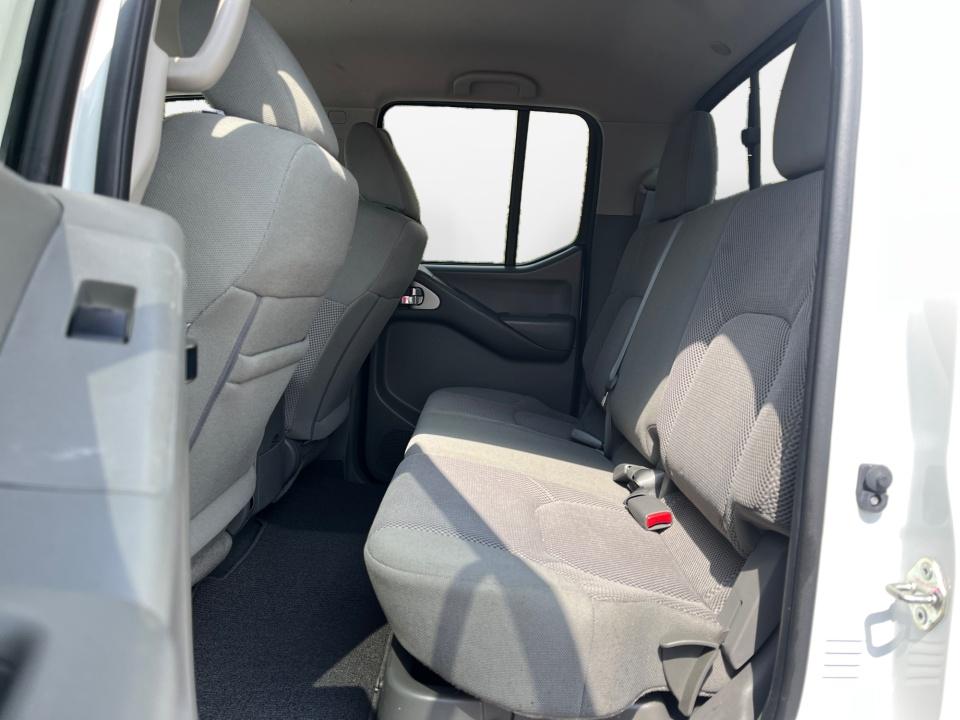 2020 Nissan Frontier SV