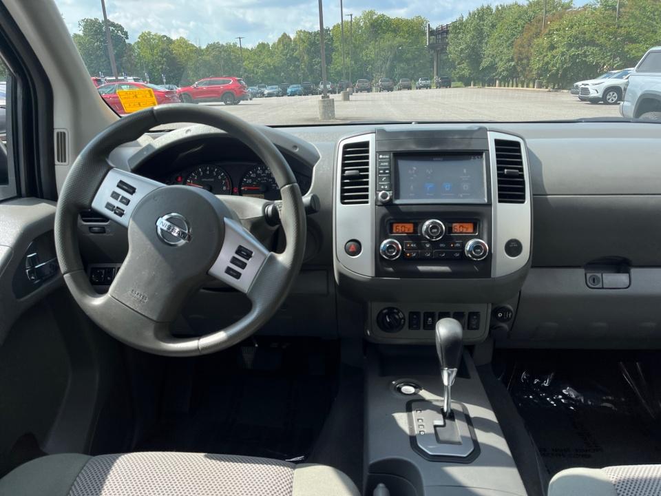 2020 Nissan Frontier SV