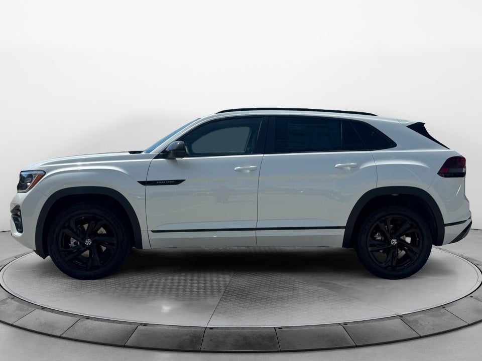 2026 Volkswagen Atlas Cross Sport 2.0T SEL R-Line Black