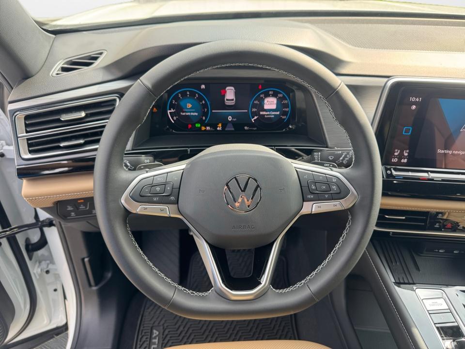 2026 Volkswagen Atlas Cross Sport 2.0T SE w/Technology