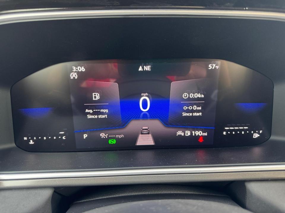 2026 Volkswagen Taos SE Black