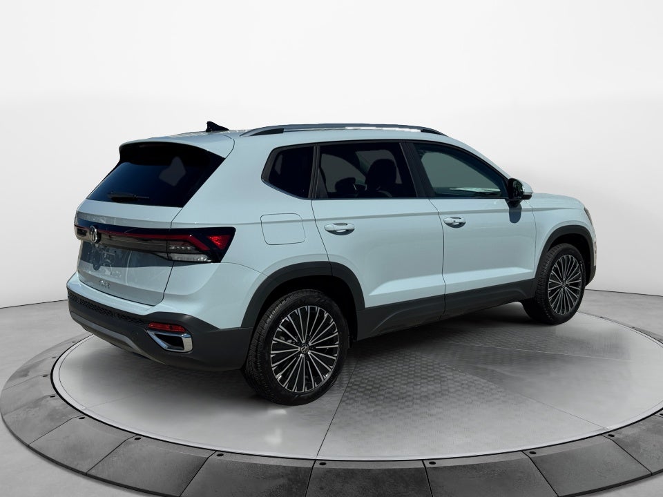 2027 Volkswagen Taos SE