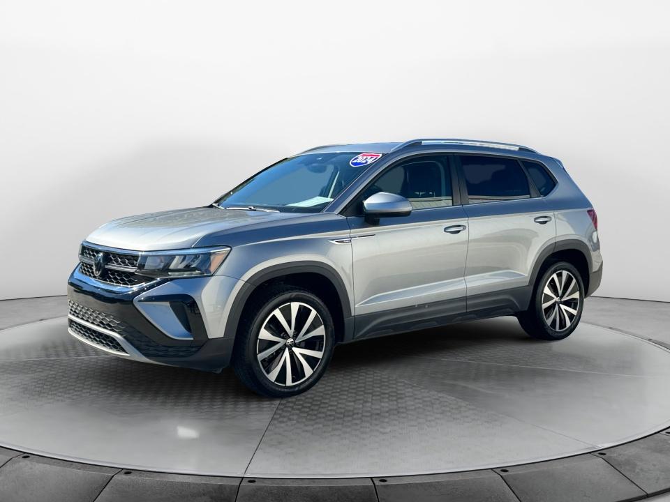 2024 Volkswagen Taos SE