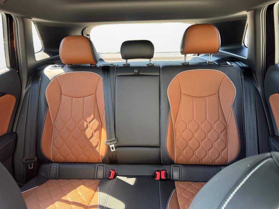2026 Volkswagen Tiguan SEL R-Line Turbo
