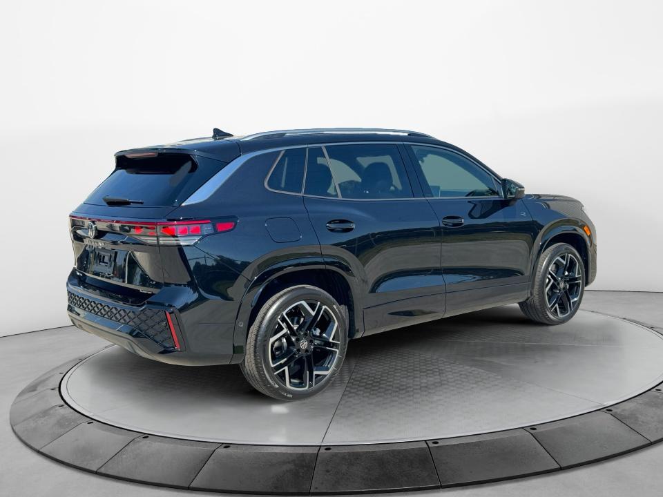 2026 Volkswagen Tiguan SEL R-Line Turbo