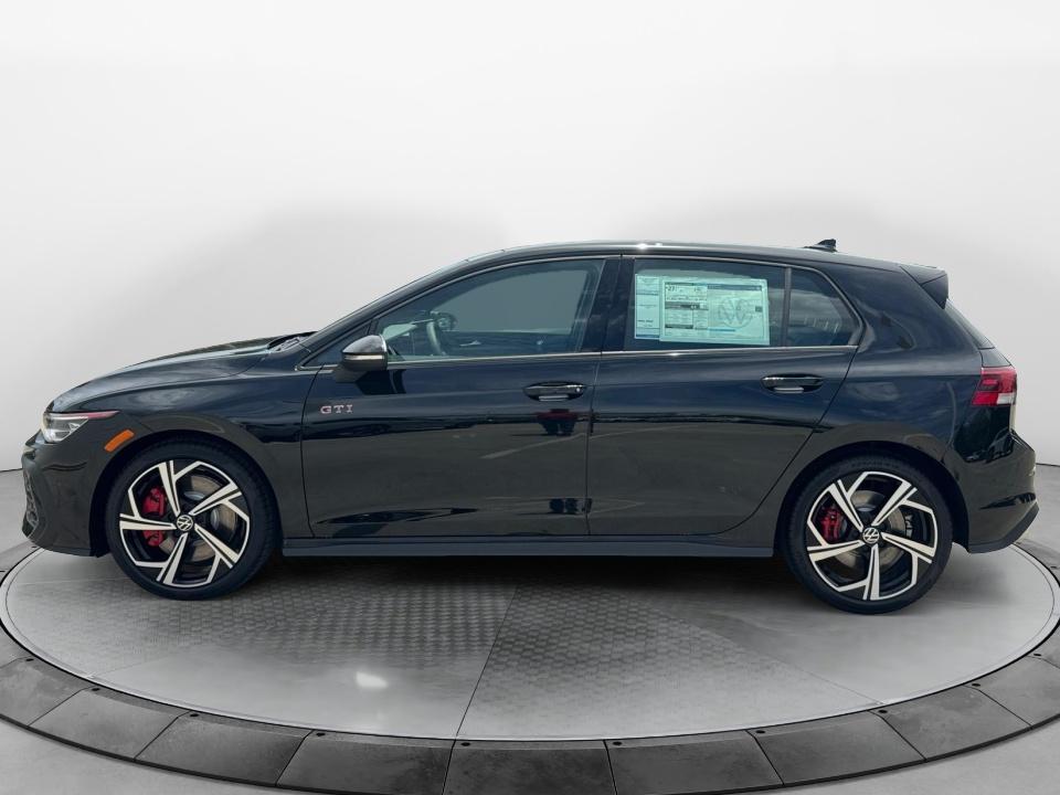 2026 Volkswagen Golf GTI SE