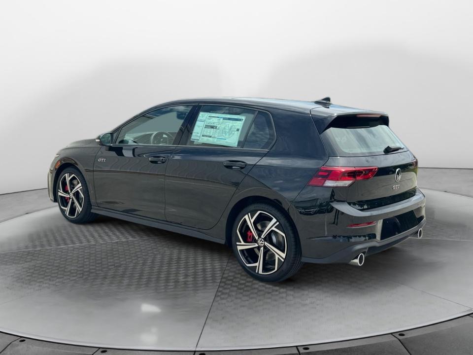2026 Volkswagen Golf GTI SE