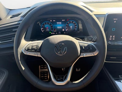 2026 Volkswagen Atlas Cross Sport 2.0T SEL R-Line Black