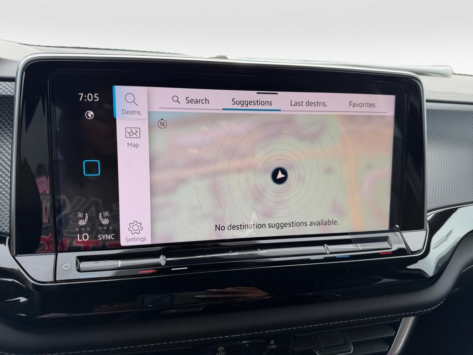 2026 Volkswagen Atlas Cross Sport 2.0T SEL Premium R-Line