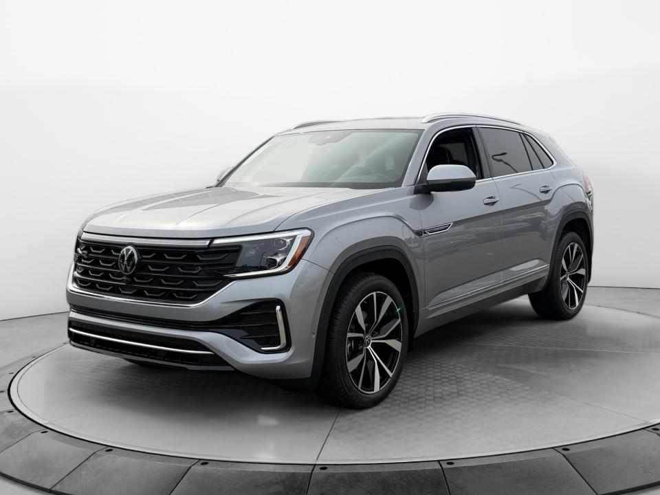 2026 Volkswagen Atlas Cross Sport 2.0T SEL Premium R-Line
