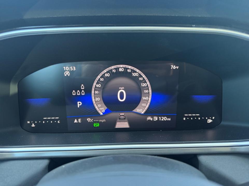 2027 Volkswagen Taos SE Black
