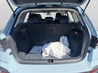 2027 Volkswagen Taos SE Black