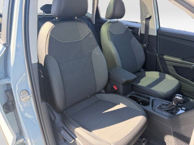 2027 Volkswagen Taos SE Black