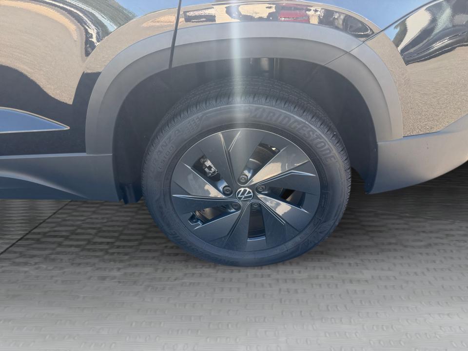 2026 Volkswagen Taos S