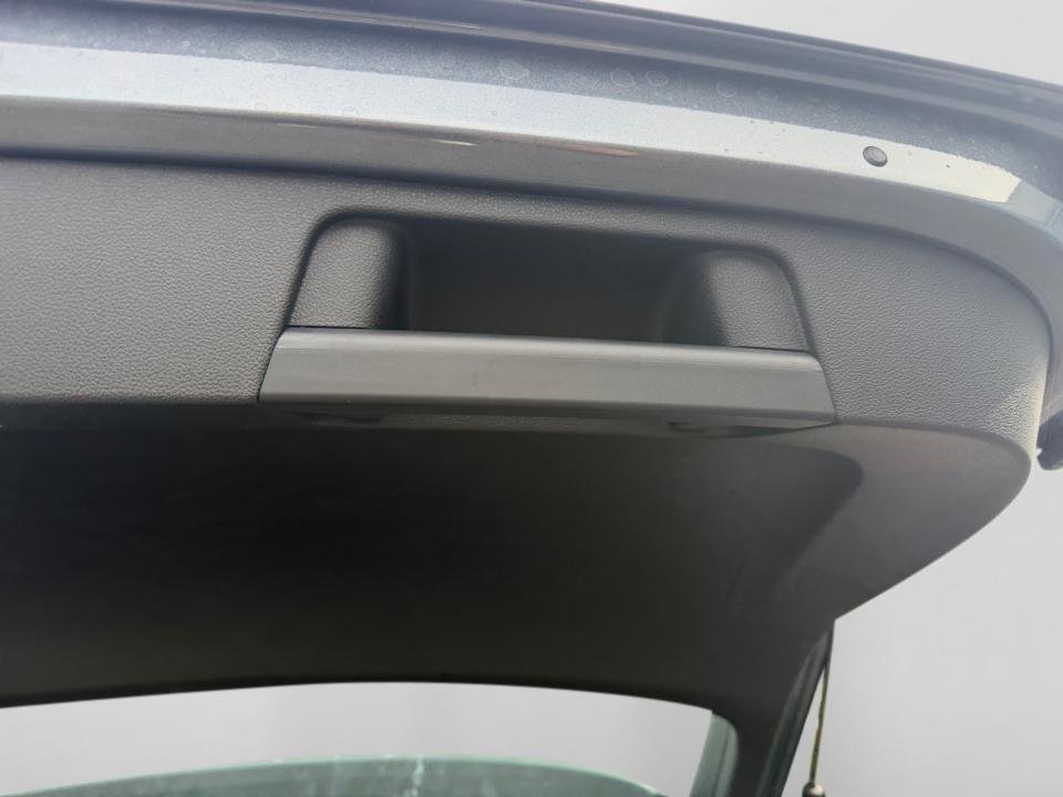 2027 Volkswagen Taos S