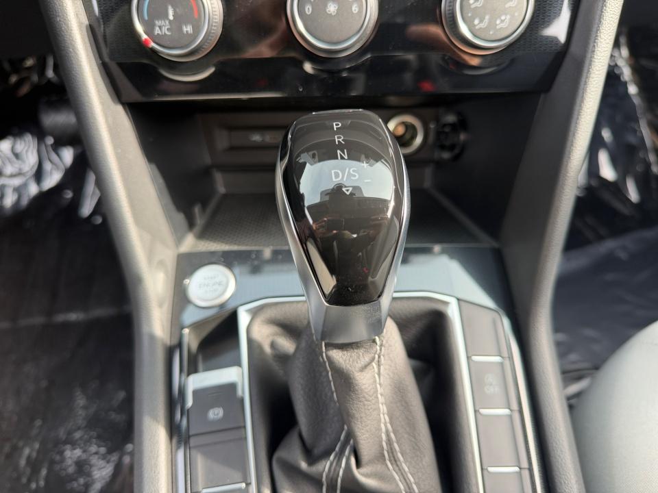 2027 Volkswagen Taos S