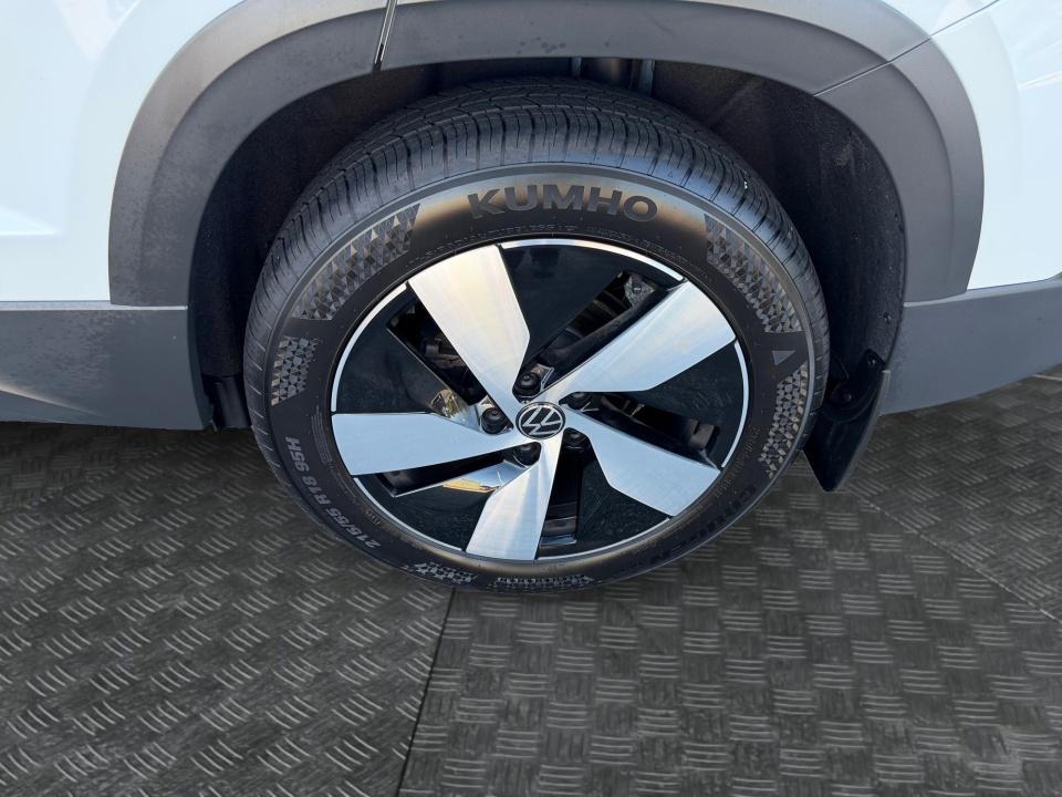2026 Volkswagen Taos S