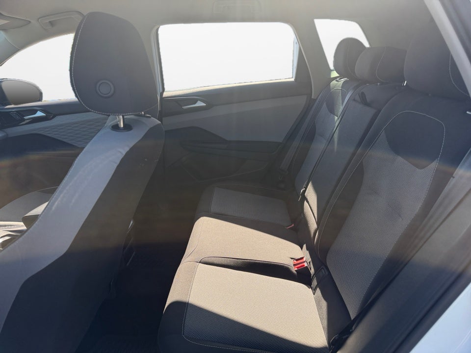 2022 Volkswagen Taos S