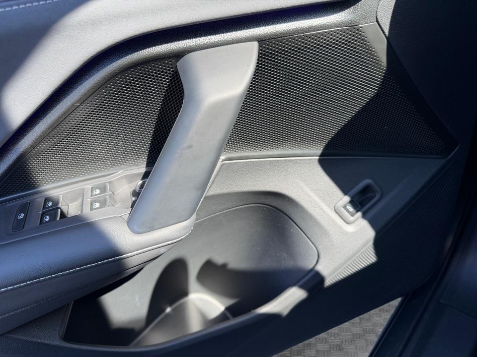 2025 Volkswagen Tiguan SE