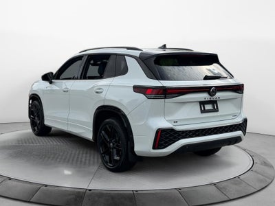 2025 Volkswagen Tiguan SE R-Line Black