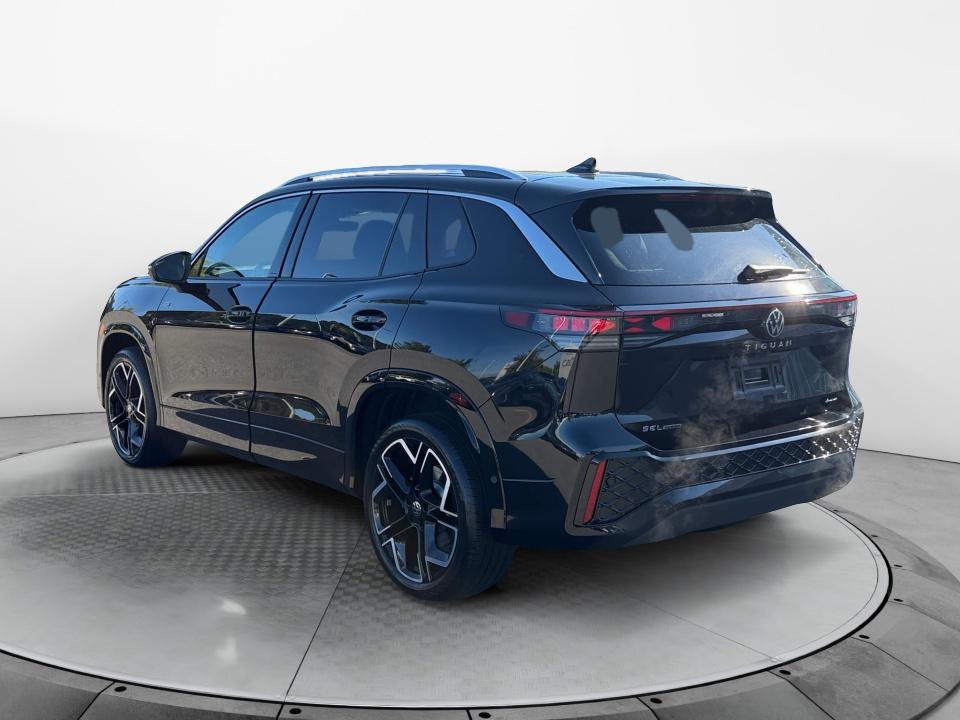2026 Volkswagen Tiguan SEL R-Line Turbo
