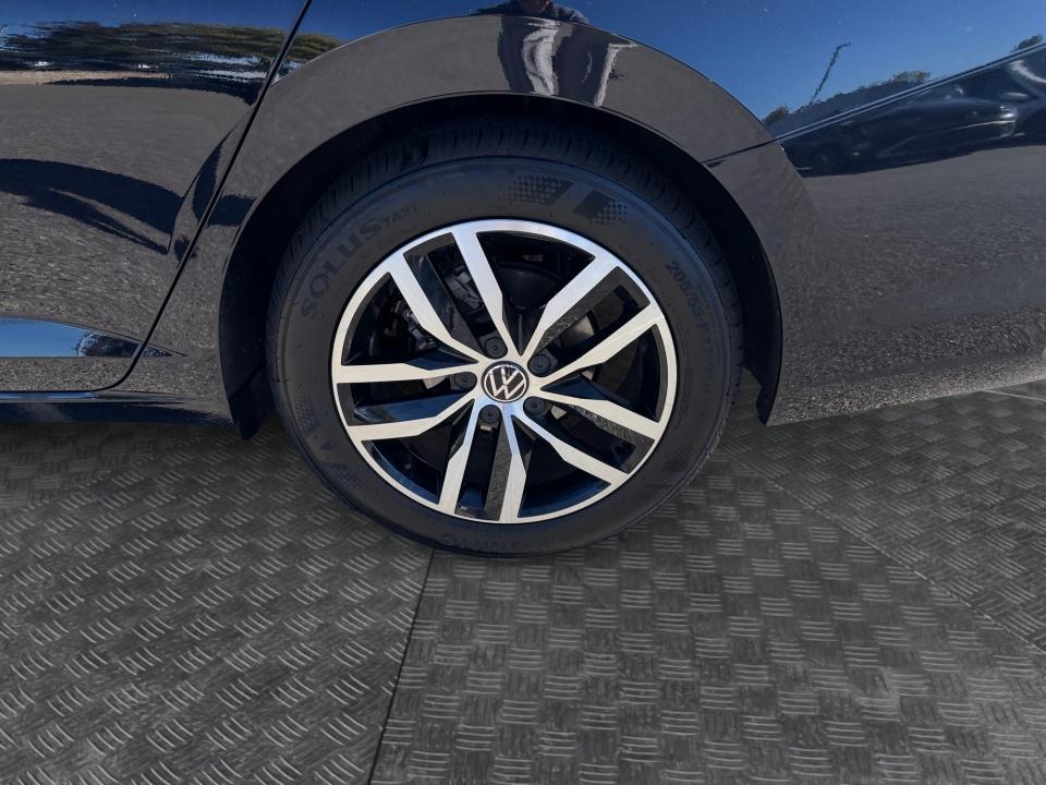 2026 Volkswagen Jetta SE