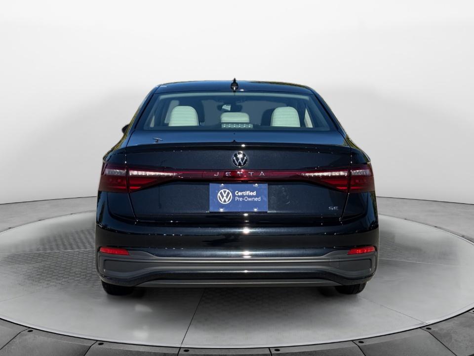 2026 Volkswagen Jetta SE