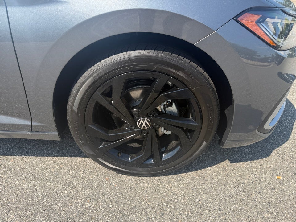 2027 Volkswagen Jetta SE