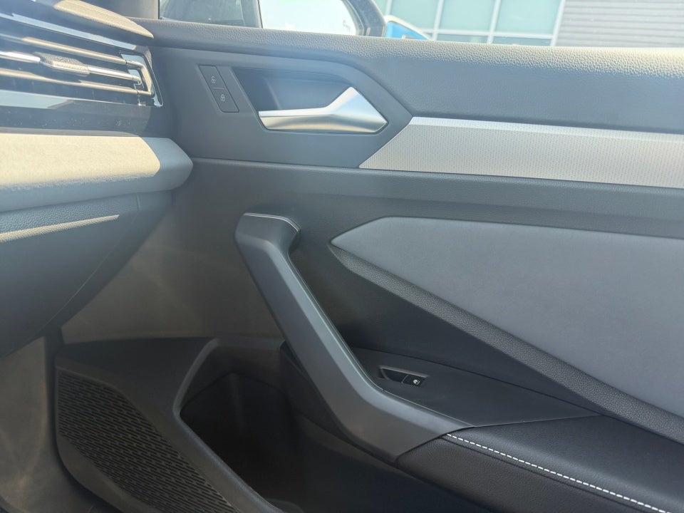 2027 Volkswagen Jetta SE