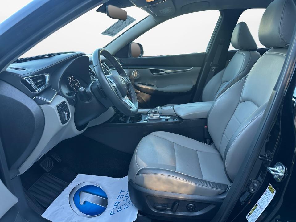 2025 INFINITI QX50 LUXE