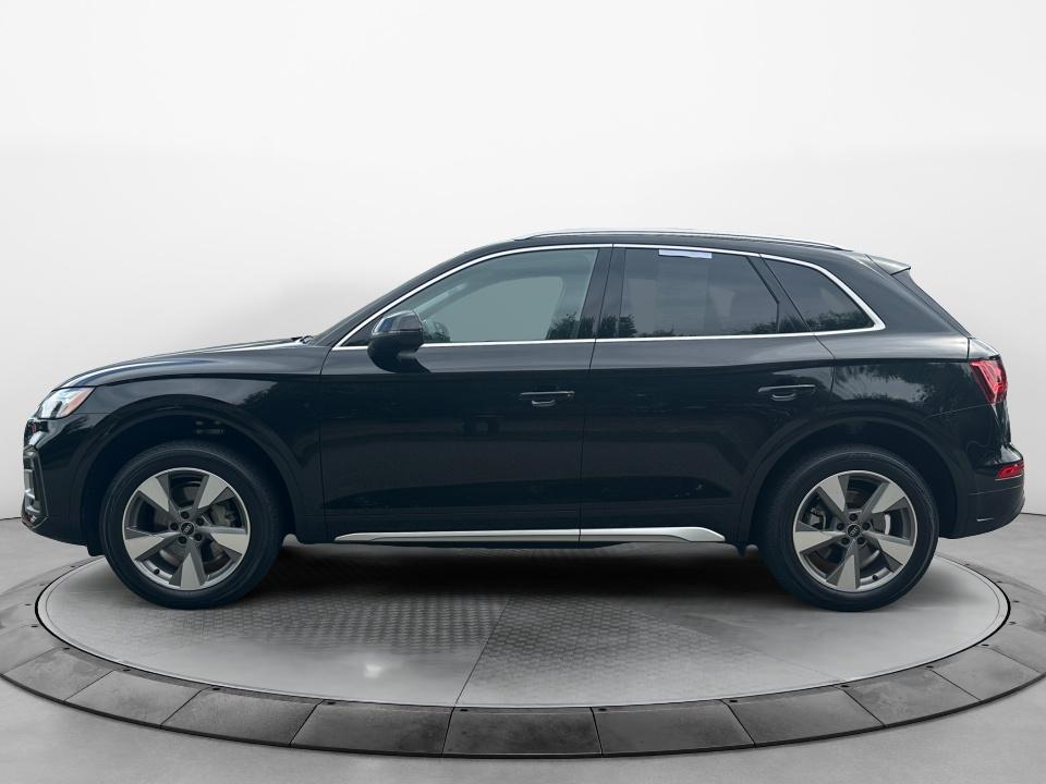 2023 Audi Q5 Premium Plus