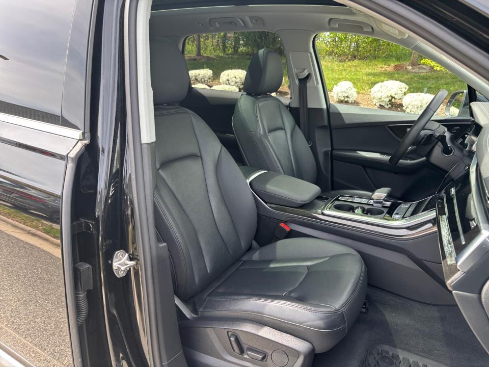 2023 Audi Q7 Premium Plus 55 TFSI quattro Tiptronic