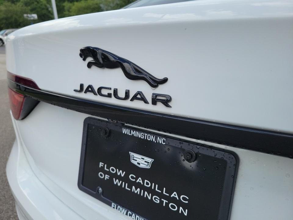 2024 Jaguar XF R-Dynamic SE