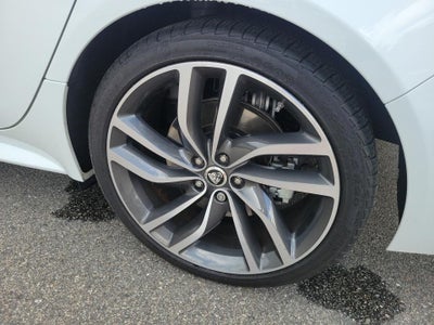 2024 Jaguar XF R-Dynamic SE