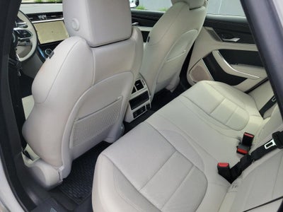 2024 Jaguar XF R-Dynamic SE