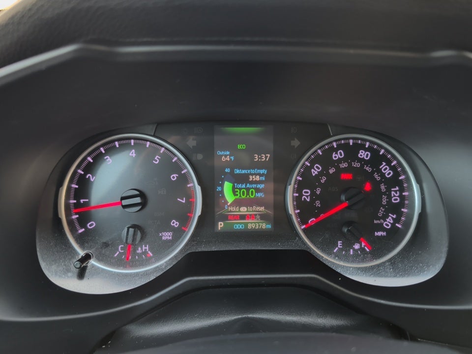 2020 Toyota RAV4 LE