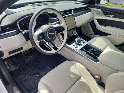 2024 Jaguar XF R-Dynamic SE
