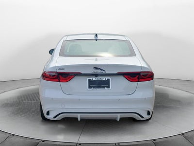 2024 Jaguar XF R-Dynamic SE