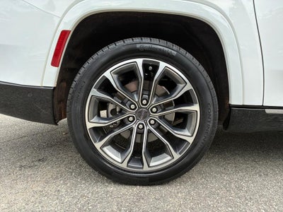 2023 Jeep Grand Wagoneer L Series III