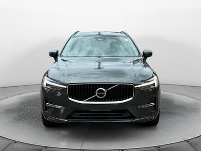 2022 Volvo XC60 Momentum