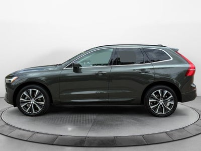 2022 Volvo XC60 Momentum