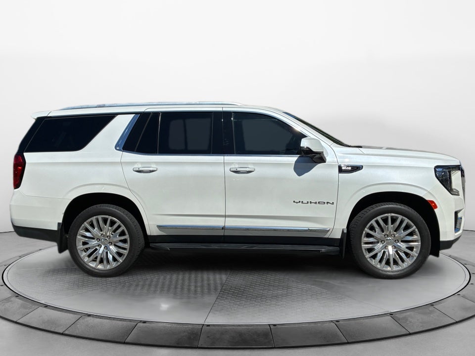 2022 GMC Yukon SLT